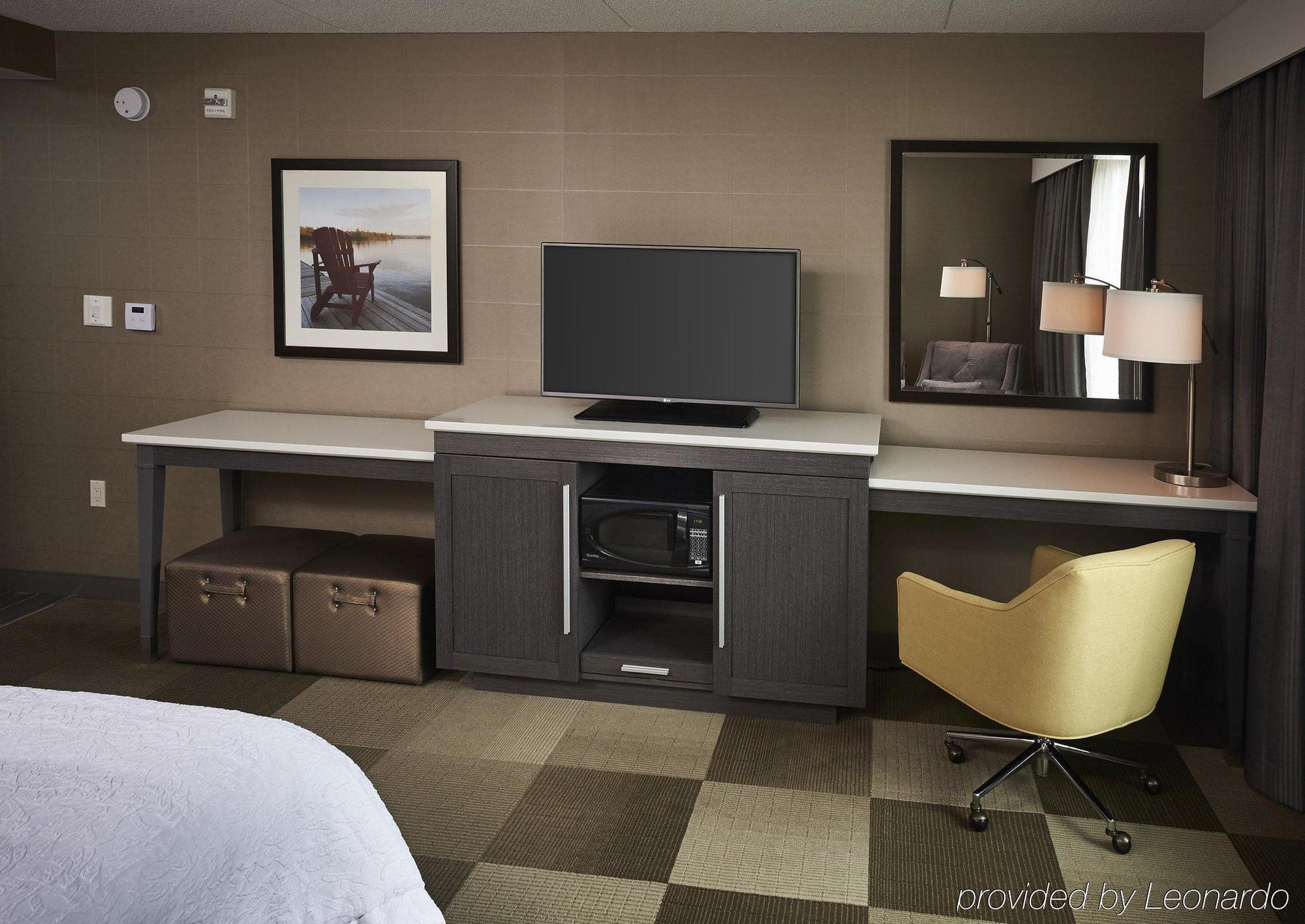 Hampton Inn By Hilton Тимминс Экстерьер фото